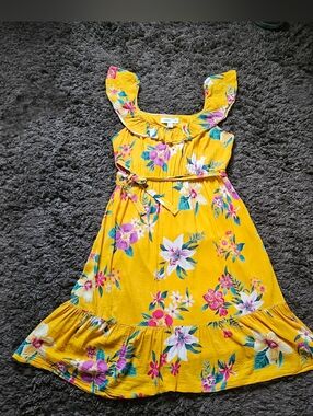 Old Navy yellow Ruffled Size large floral Hawaiian tropical dress with tie belt